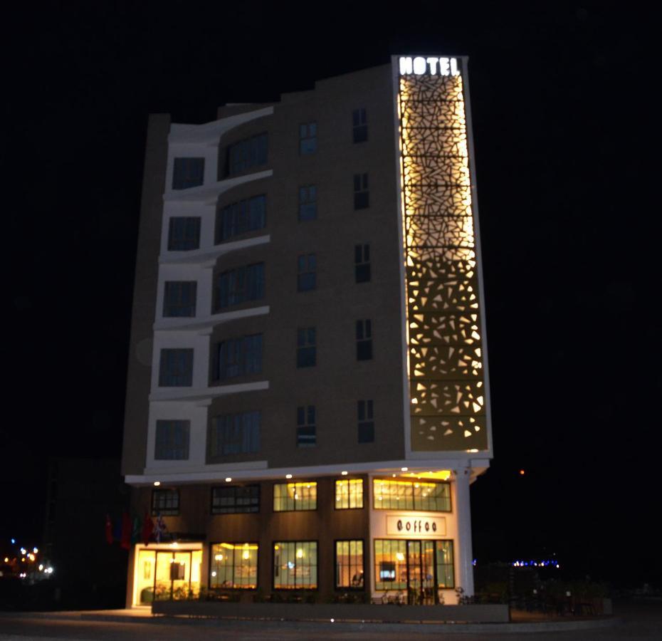 נאדור Hotel Saja מראה חיצוני תמונה